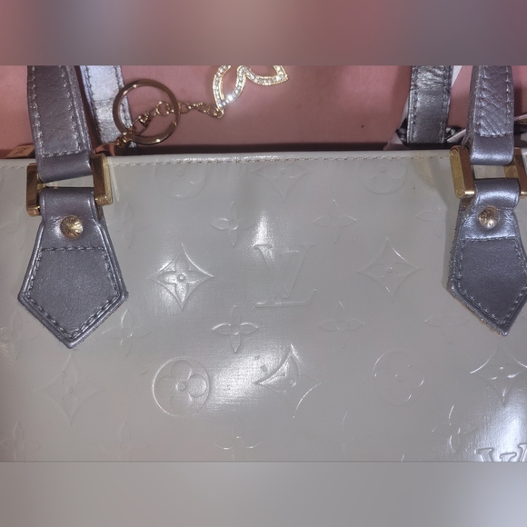 AUTHENTIC Louis Vuitton Houston patent leather vernis tote TH1909 - Picture 5 of 16